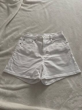 American Eagle Outfitters White High-Rise Denim Shorts